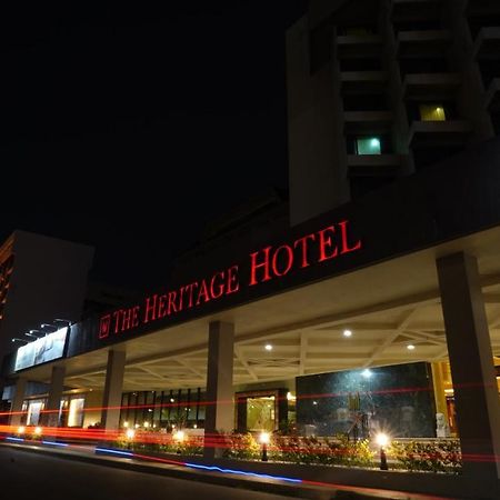 The Heritage Hotel Manila Pasay Extérieur photo